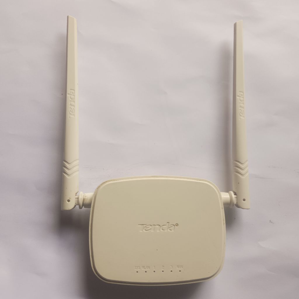 router Wifi tenda N301