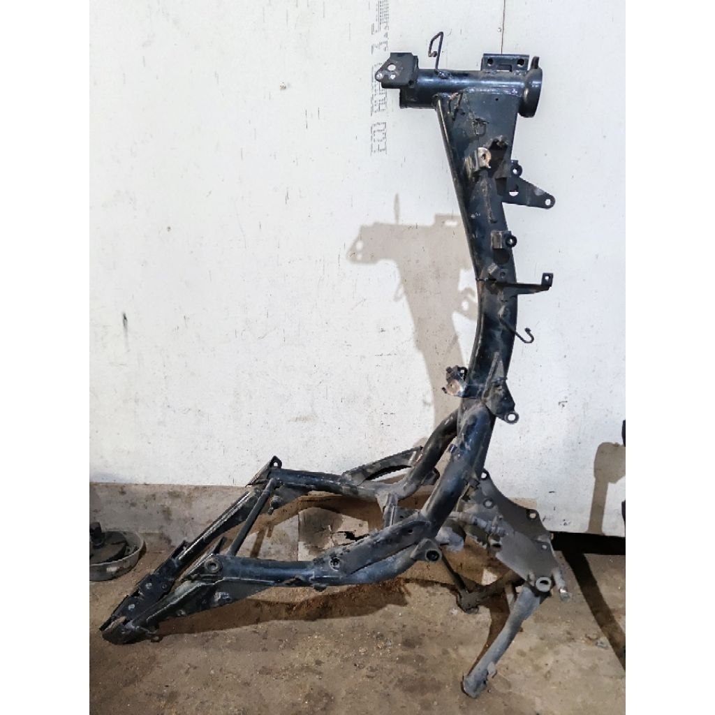 Rangka supra x 125 helm in kyz