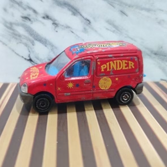 Majorette Renault Kangoo Pinder diecast