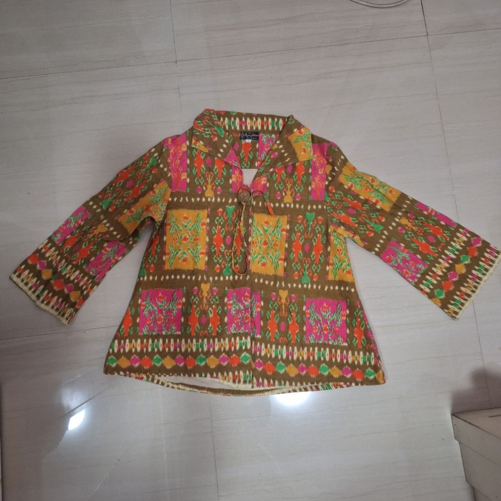 Blouse Batik Agung Wibowo Asli Solo Ukuran Size S Fit To M Warna Cokelat Slim Fit Berkerah