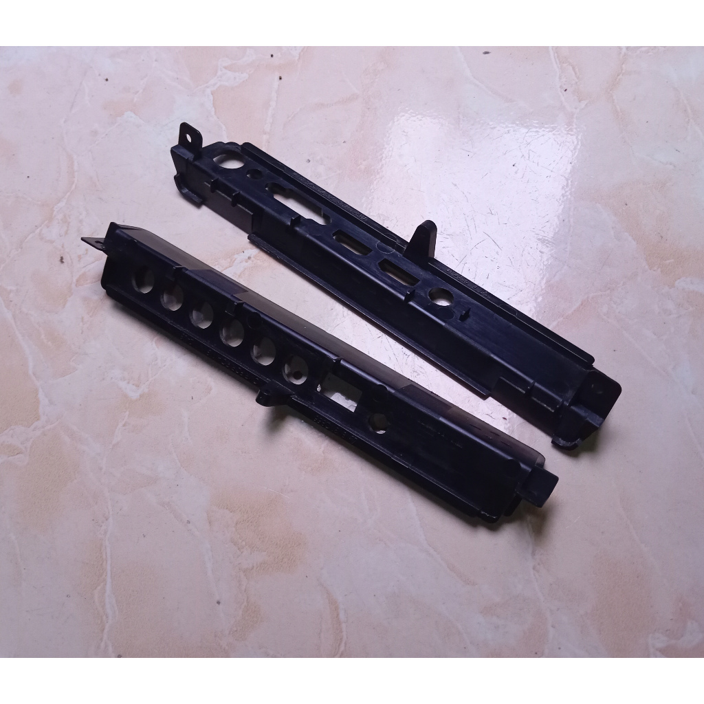 Tutup Socket Casing LED TV POLYTRON PLD 32T1850 PLD32T1850