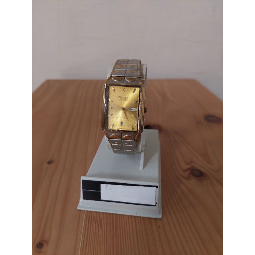 vintage citizen tank quartz