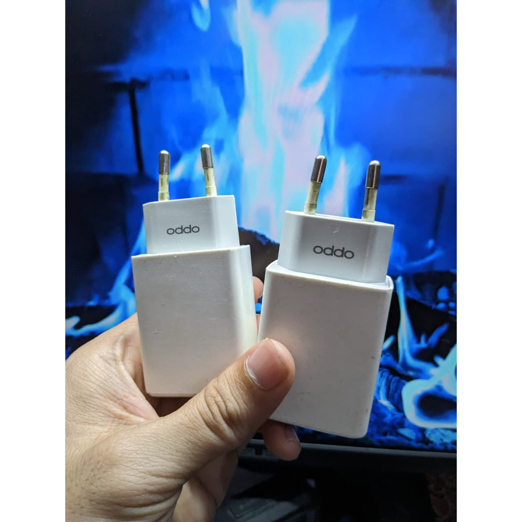 Batok Charger Oppo 10 Watt 2A Bekas Original COPOTAN Bawaan Hp