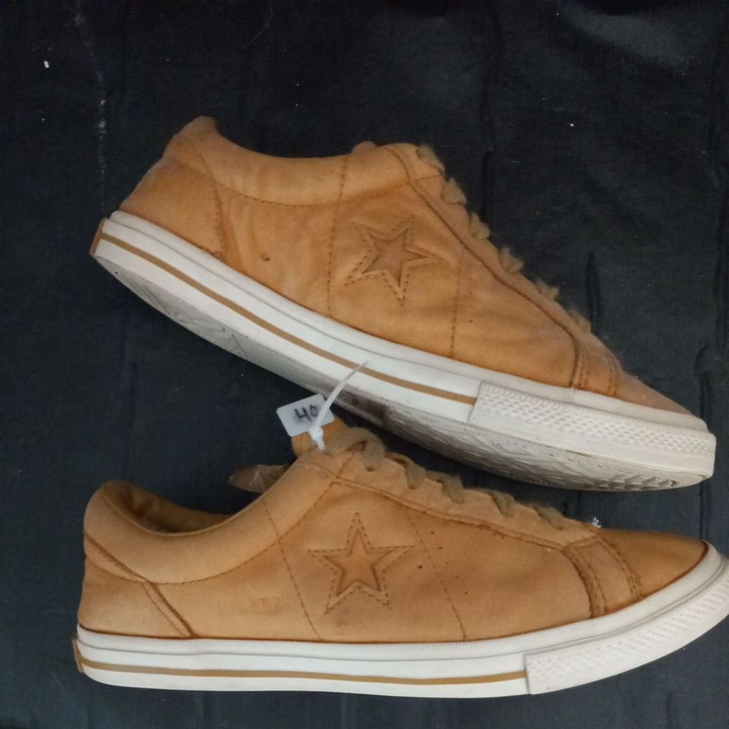 Converse one star leather