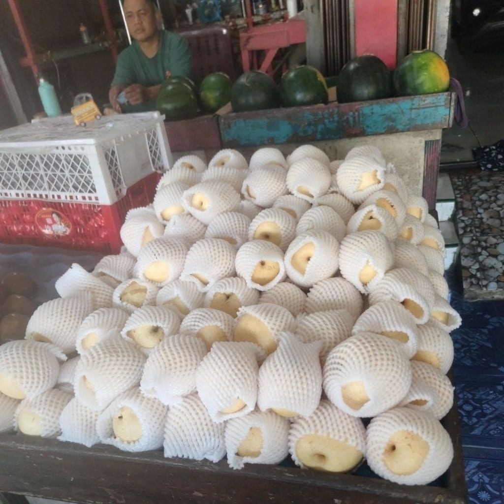 BUAH PIR MADU