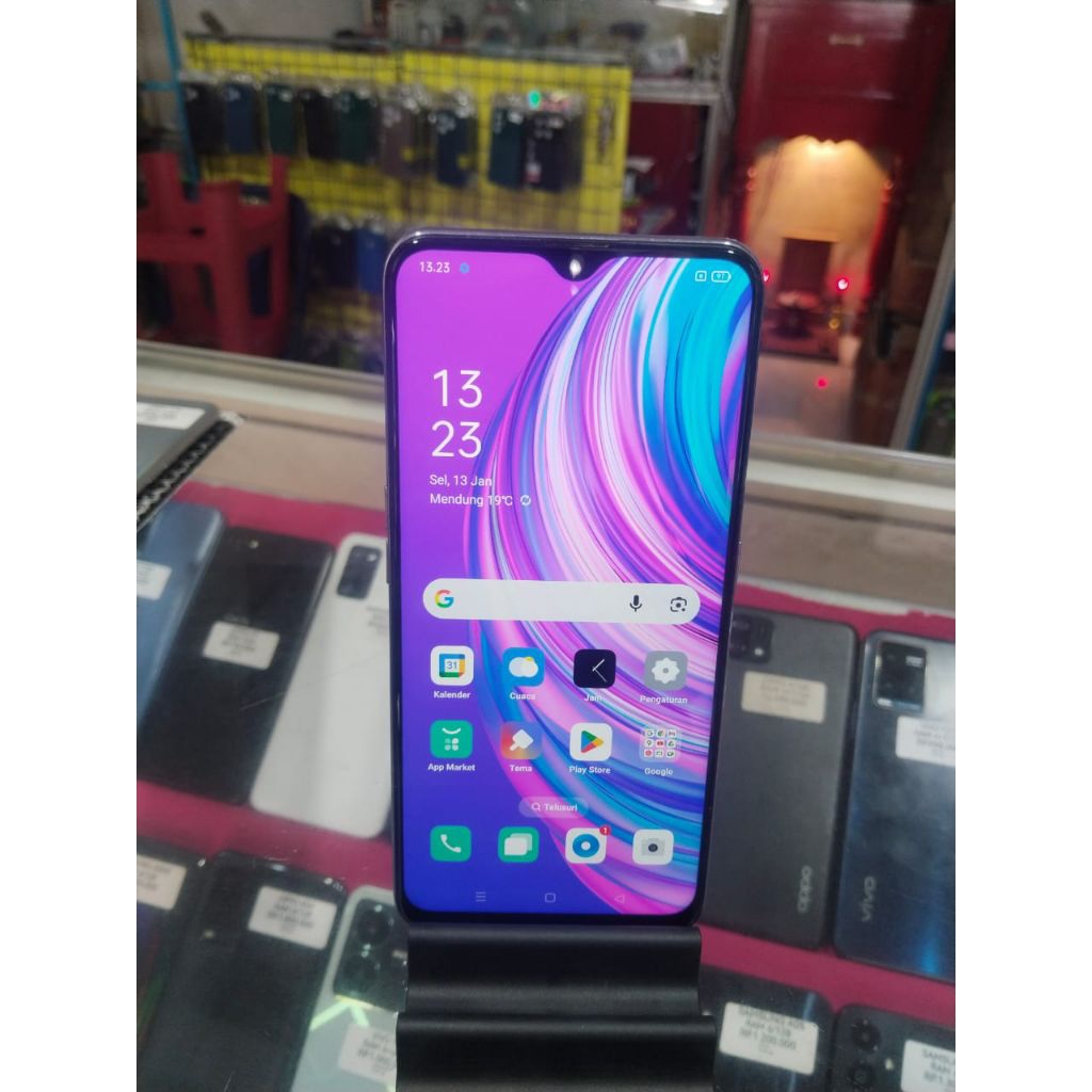 HP SECOND MURAH BERGARANSI OPPO F11 RAM 4/128 ONLY