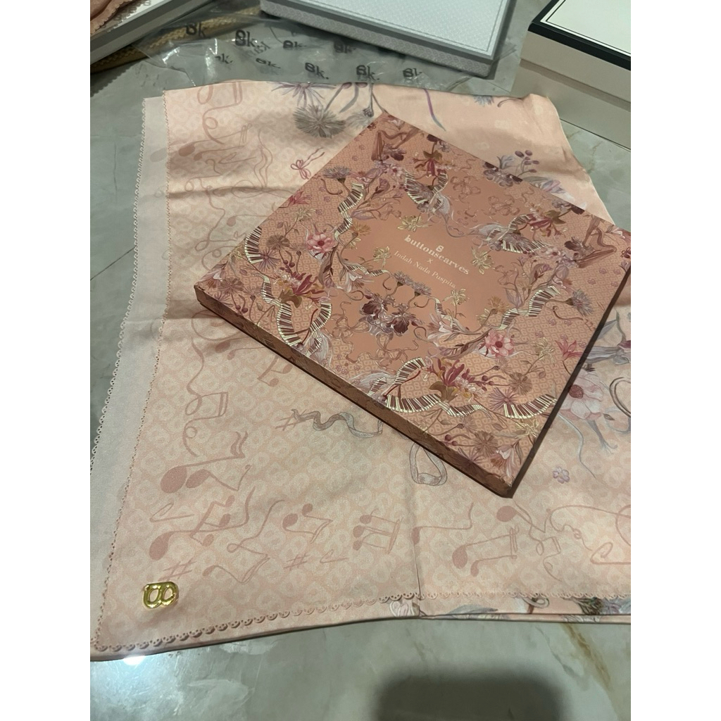 Buttonscarves x Nada Puspita