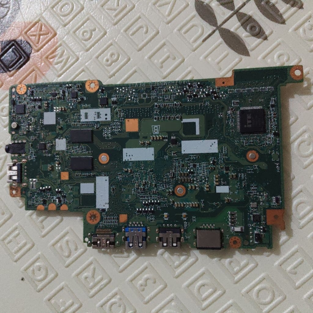 motherboard mainboard mobo mati Laptop acer Es1-132