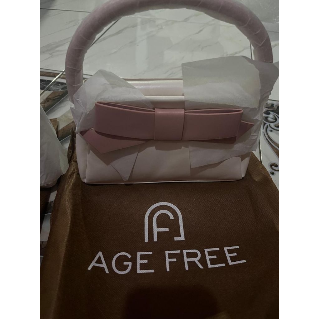 TAS AGE FREE