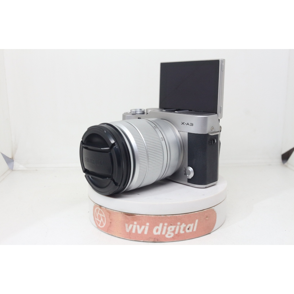 FUJIFILM XA3 Kit Second 16-50mm 24MP Touch Screen Wifi Silver bukan xa5 xa7