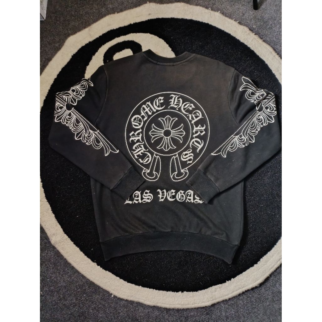 CREWNECK CHR0ME H3ART5 LAS VEGAS
