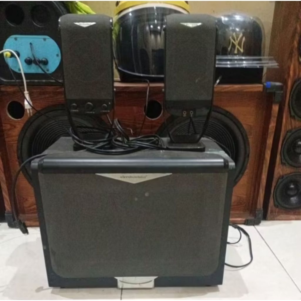 speaker aktif simbada CST 9850N+