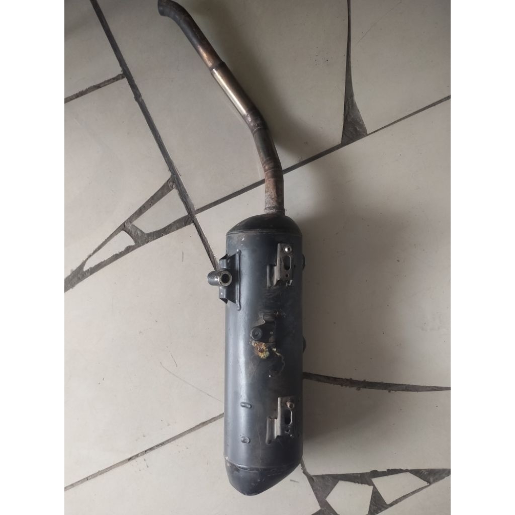 Knalpot standar Aerox 155