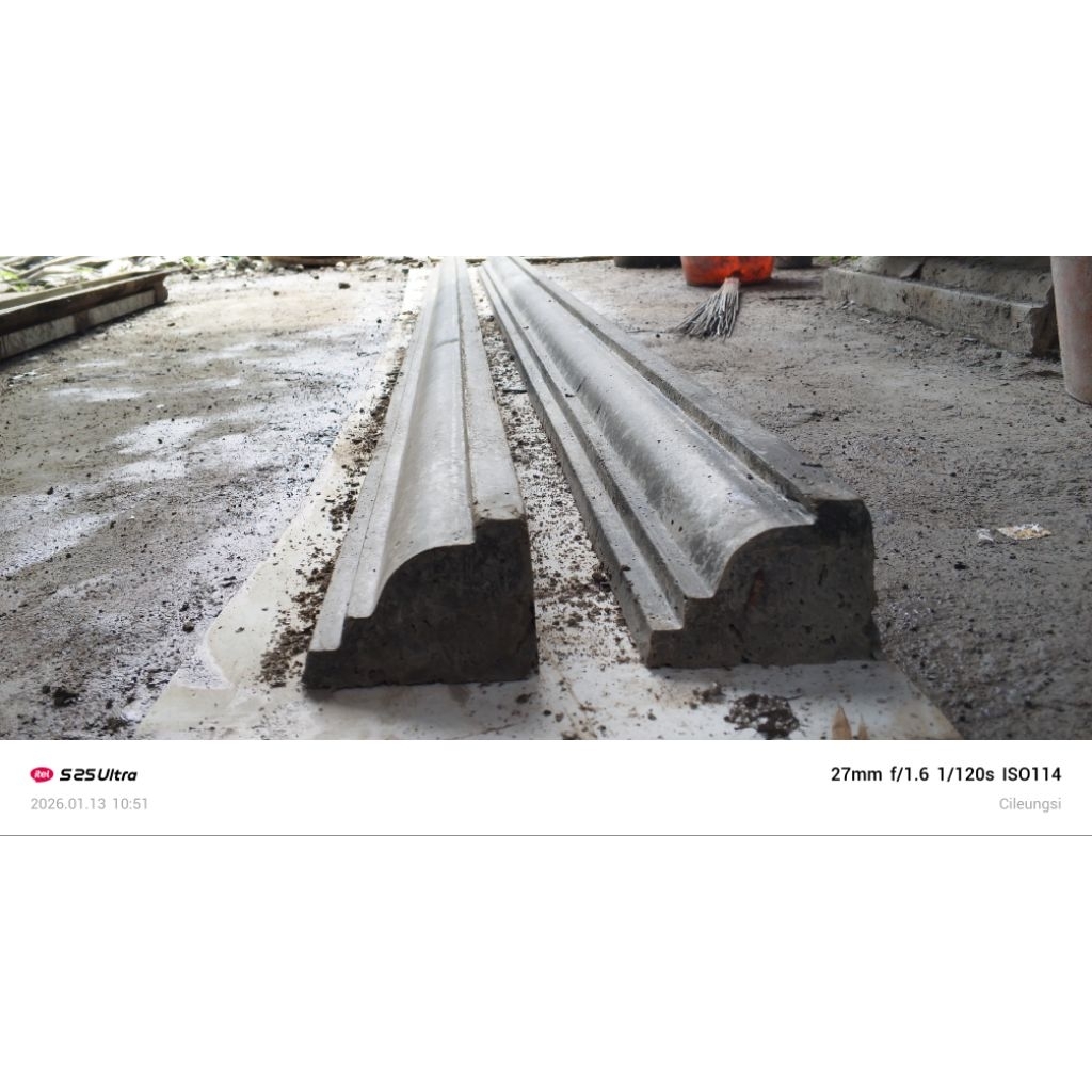 profil beton Lis jendela pintu atau pembatas kramik dinding