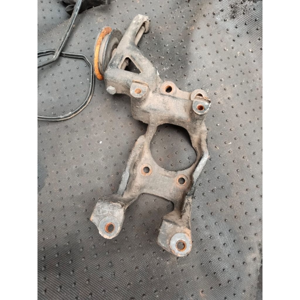 BRAKET AC POWER STEERING TOYOTA KIJANG KAPSUL 7K