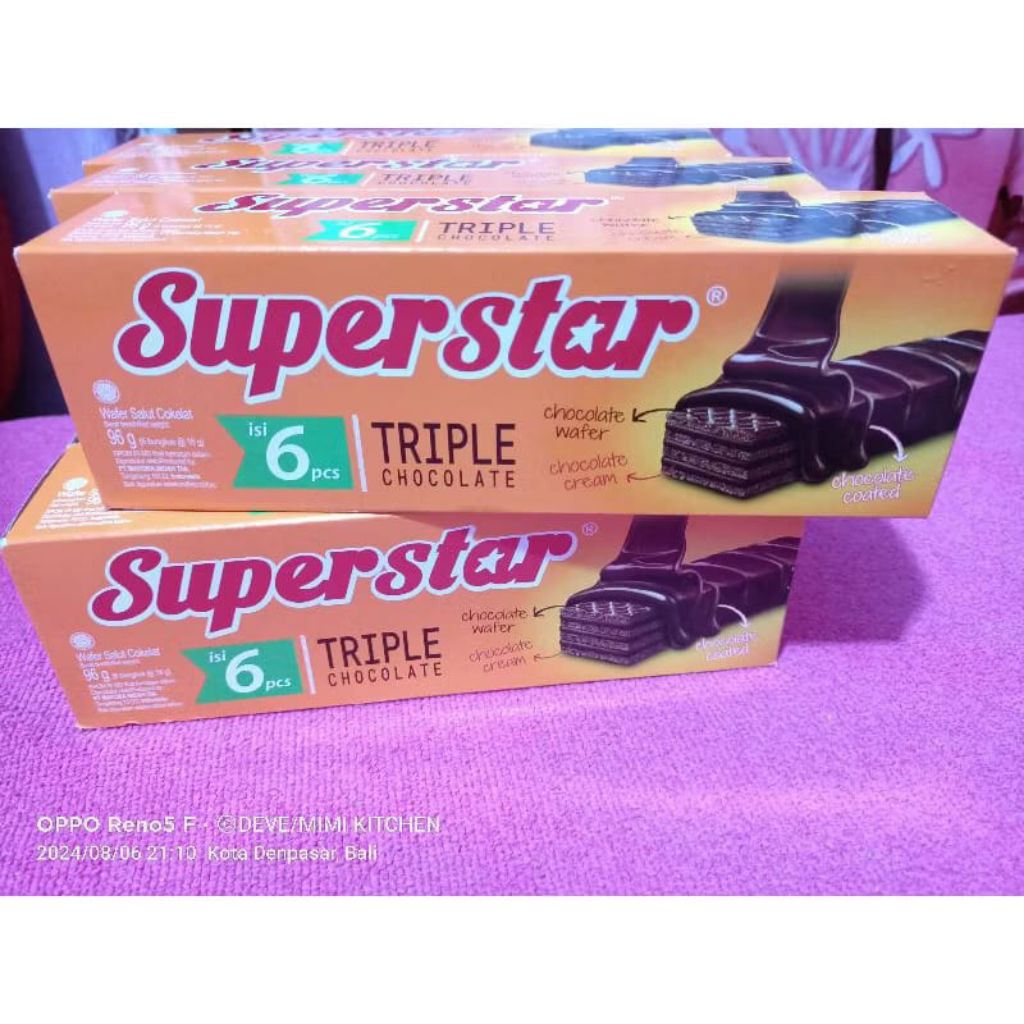 Superstar Wafer Triple coklat isi 6pc