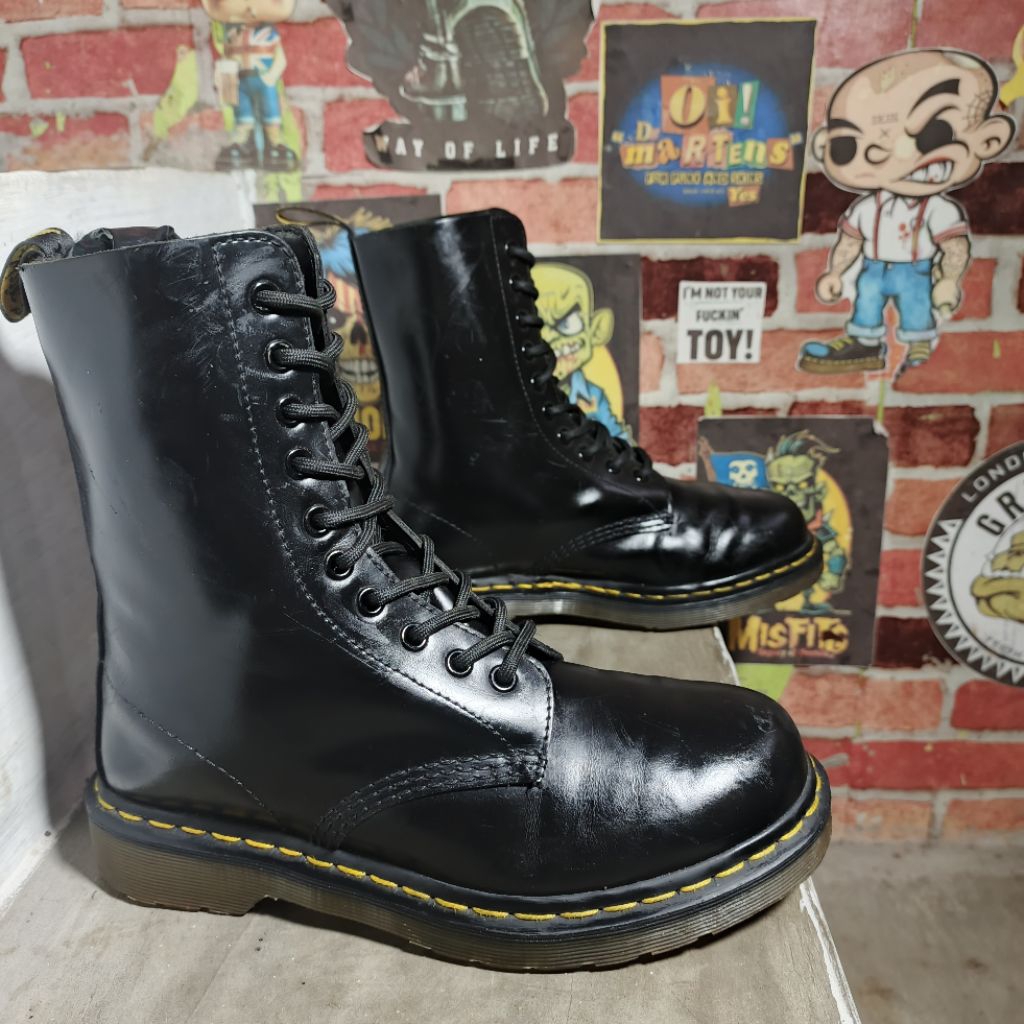 Dr. martens 1490 black smooth