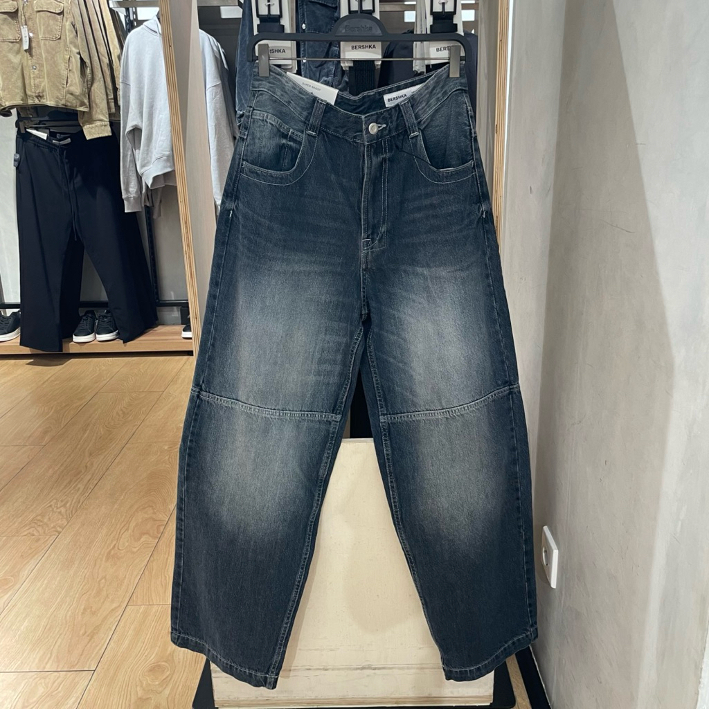 Jeans Baggy BERSHKA MEN Jastip (jasa titip)