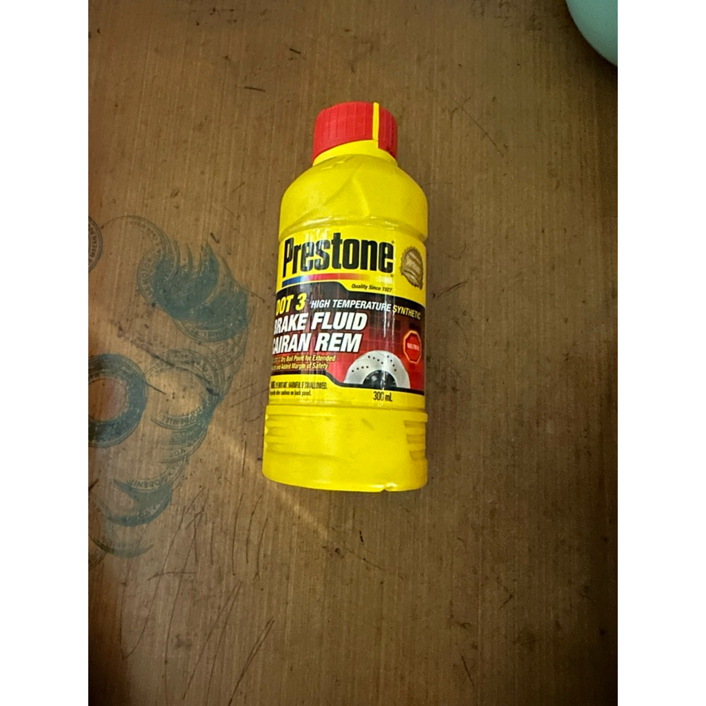 MINYAK REM PRESTONE DOT 3
