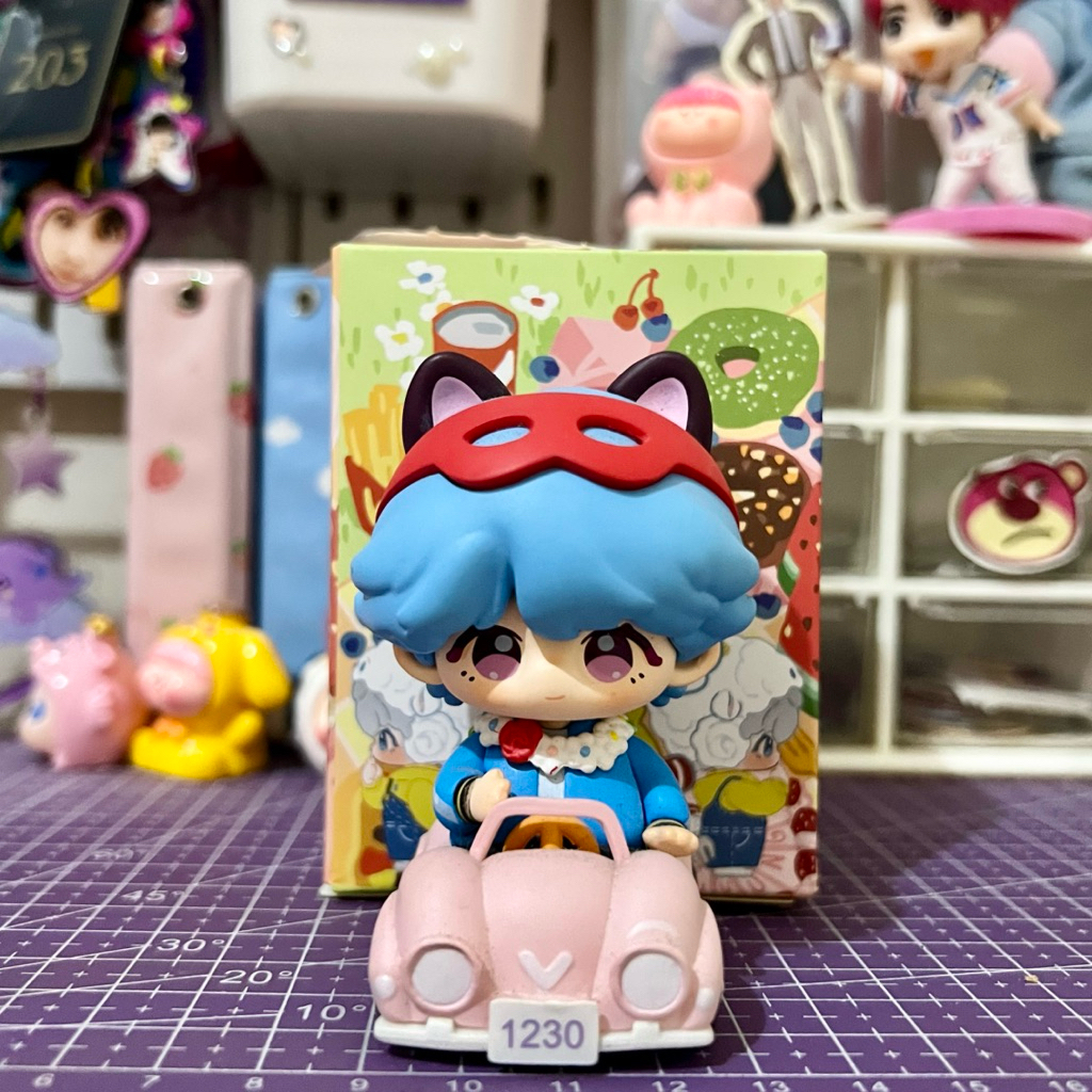Taehyung Taetae China V Bar “GO TAE TAE GO” Blind Box Figure