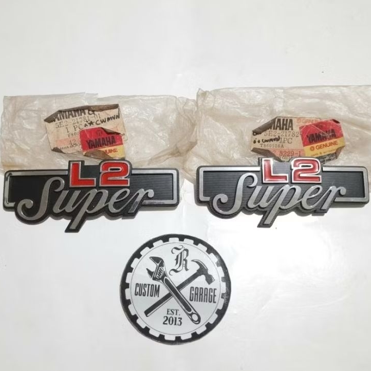 EMBLEM YAMAHA L2 SUPER ORIGINAL