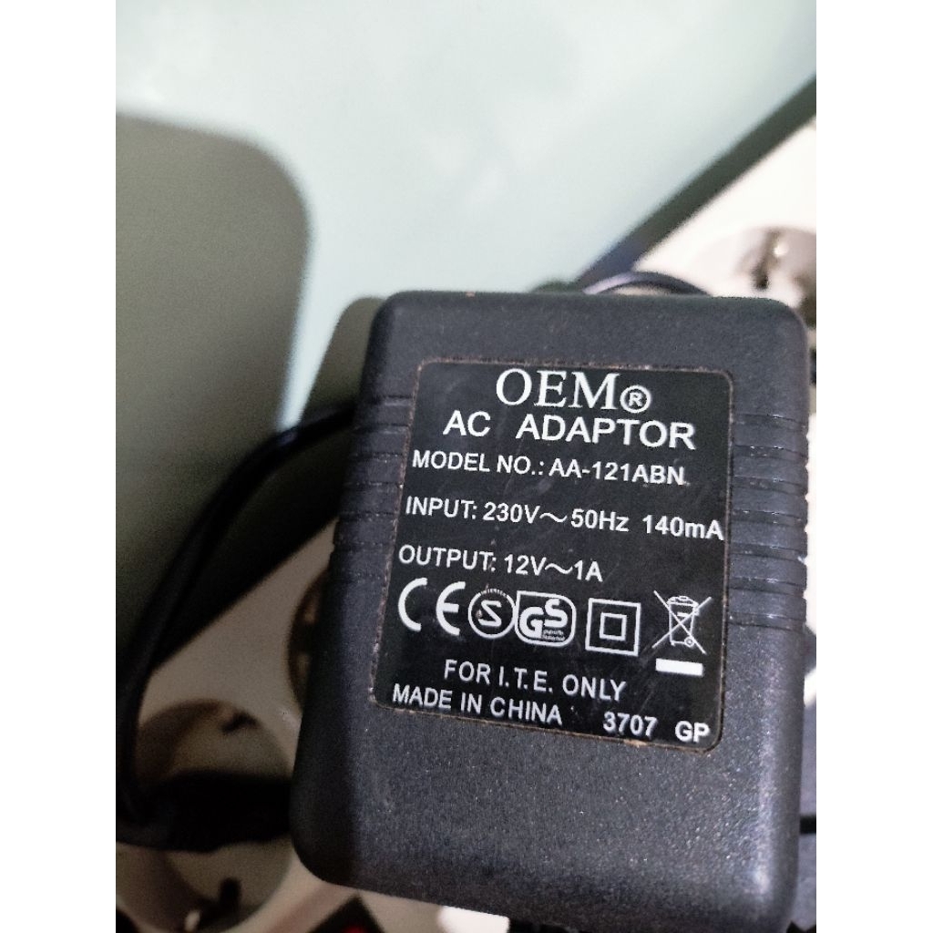 ADAPTOR 12V AC