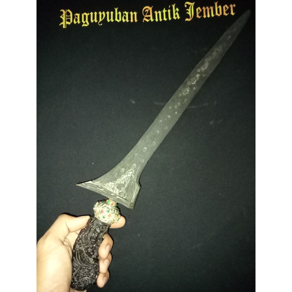 Keris Sepuh Pamor Udan Mas Tiban