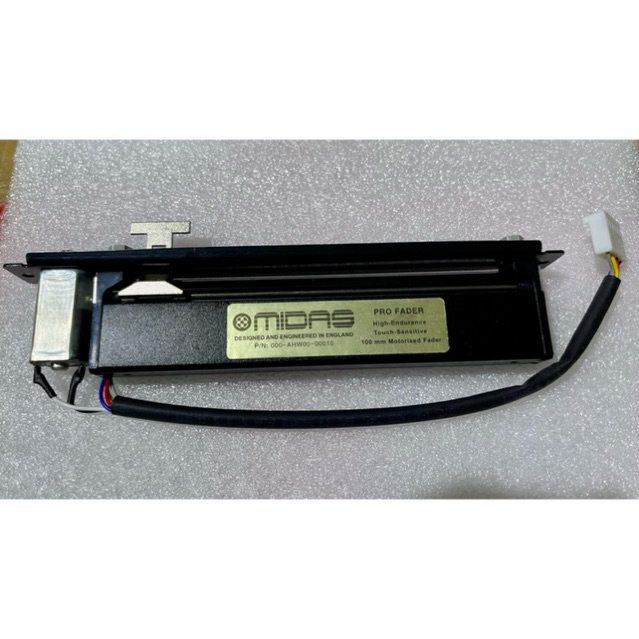 Fader midas m32