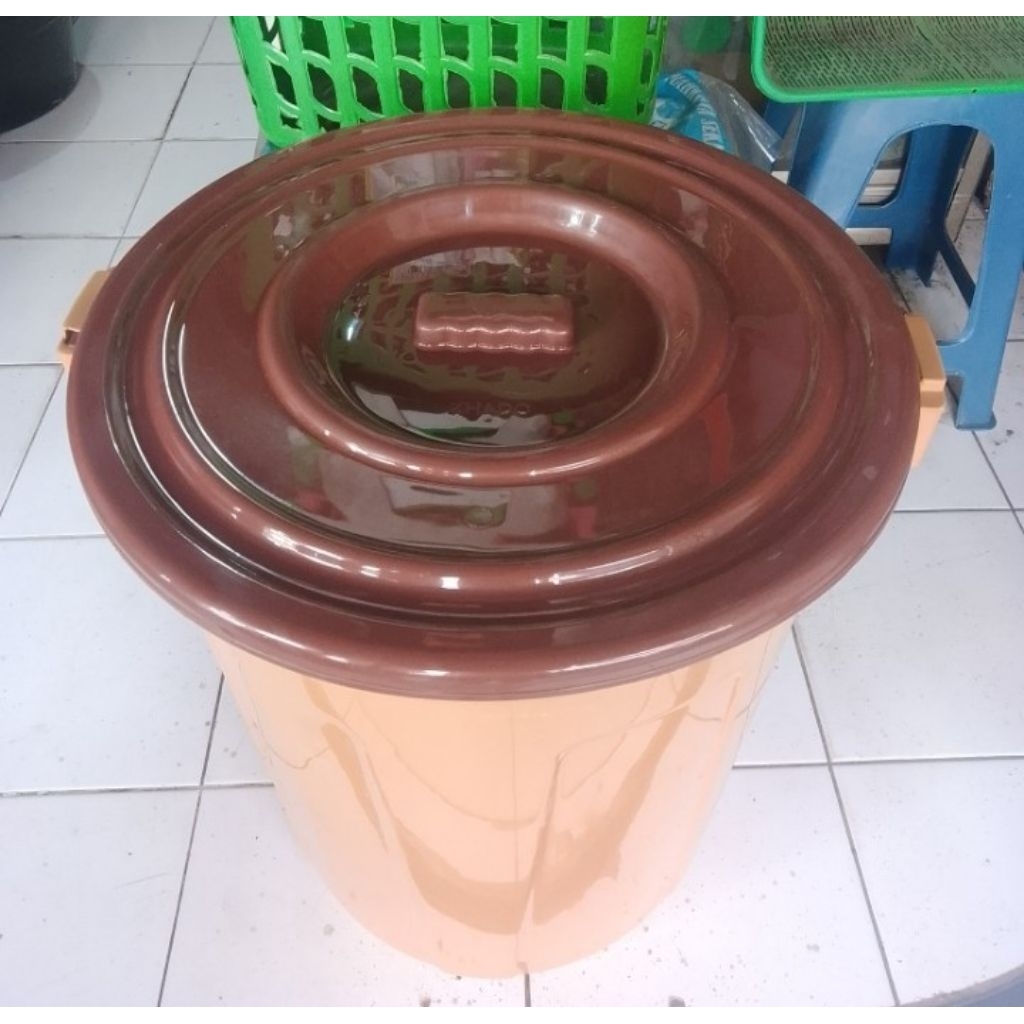 Ember 80 Liter Capuccino (Tutup Slot)