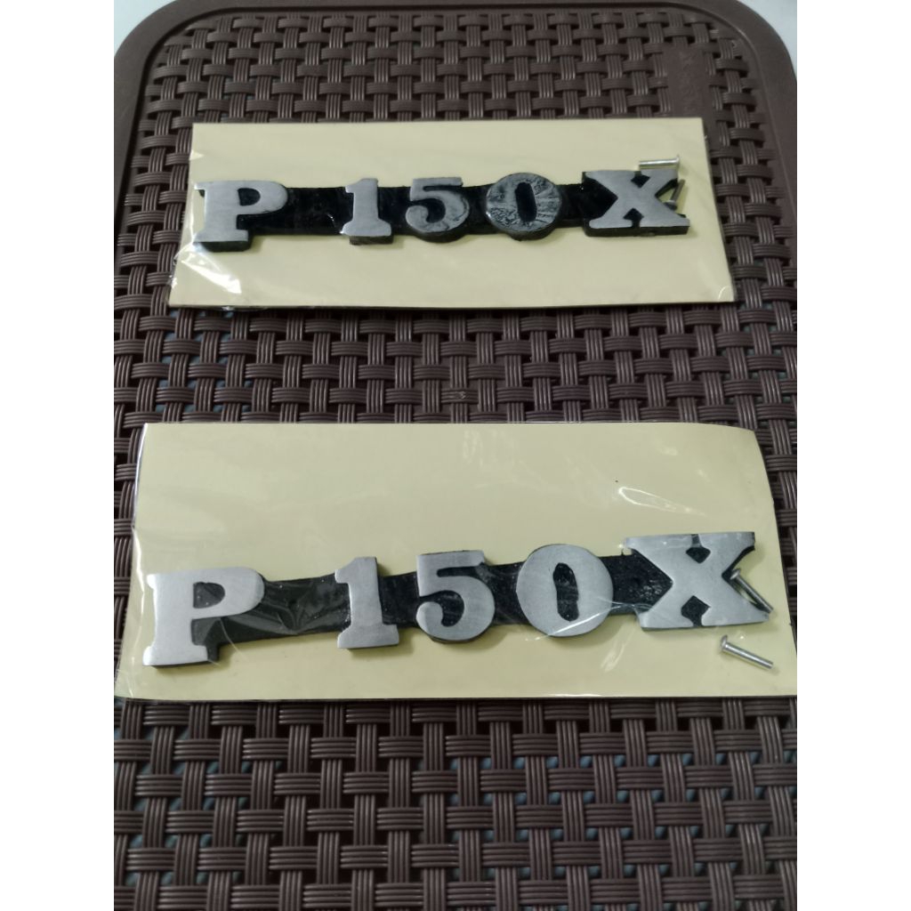 emblem logo vespa P150S dan P150X