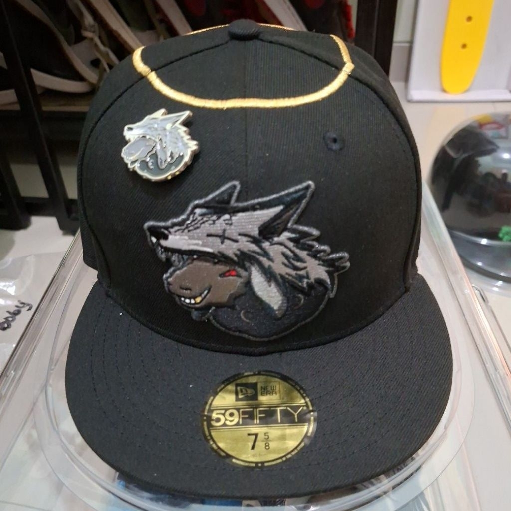 New Era Justfitteds False Flag Gloriole Logo 59Fifty Cap