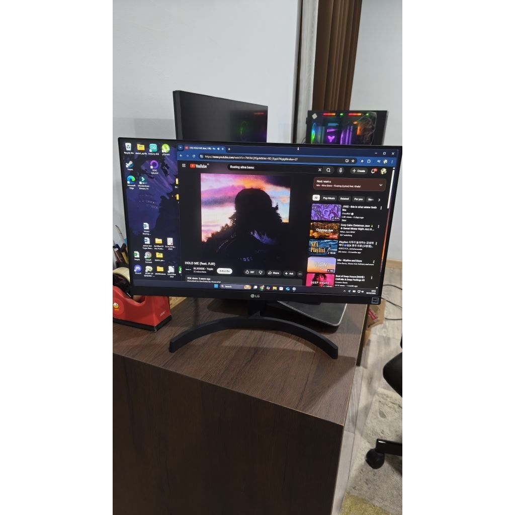 Monitor LG 24" inch LED bezelless