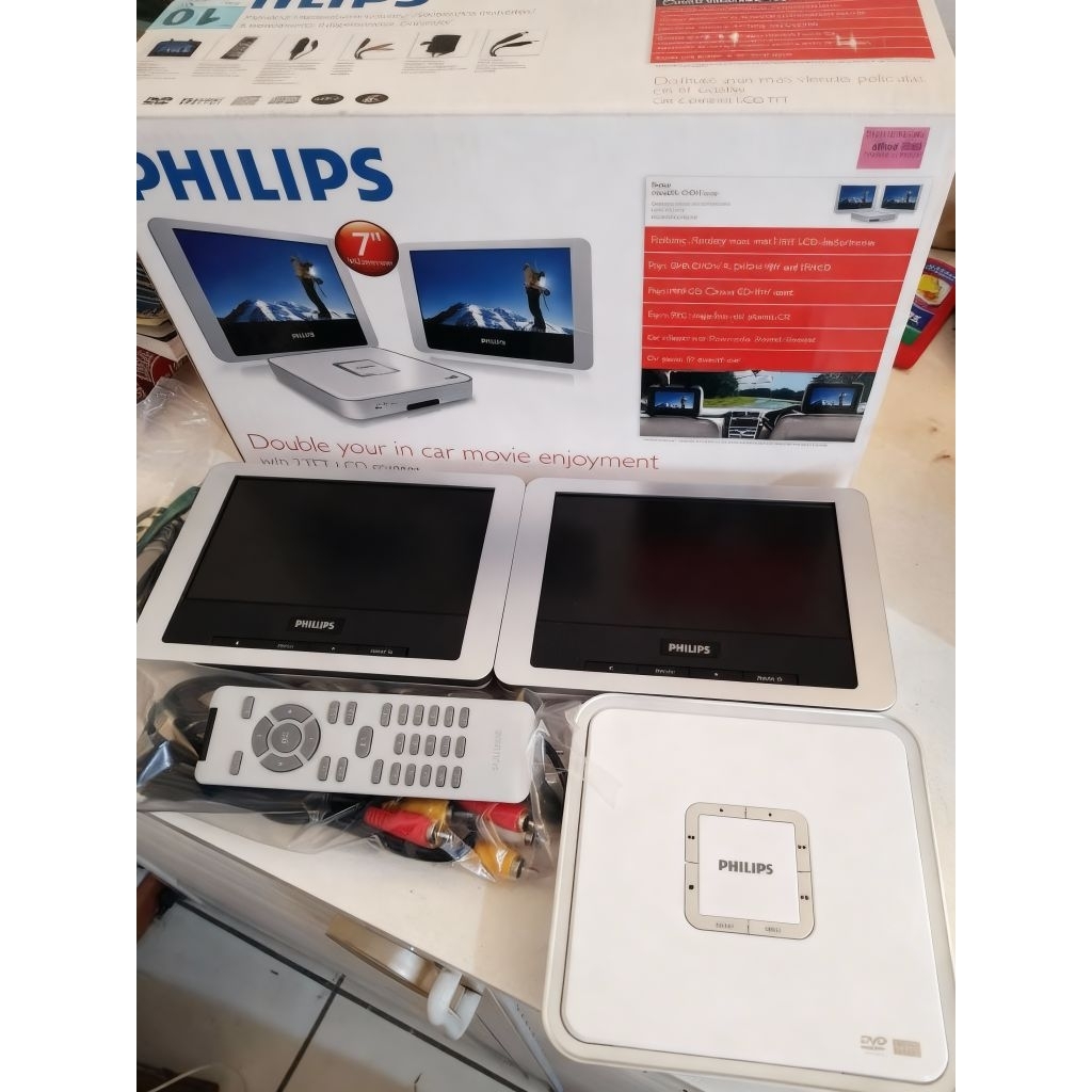 DVD portable PHILIPS car dvd player with 7 inch Lcd TFT monitor mini Headrest (Baca deskripsi)