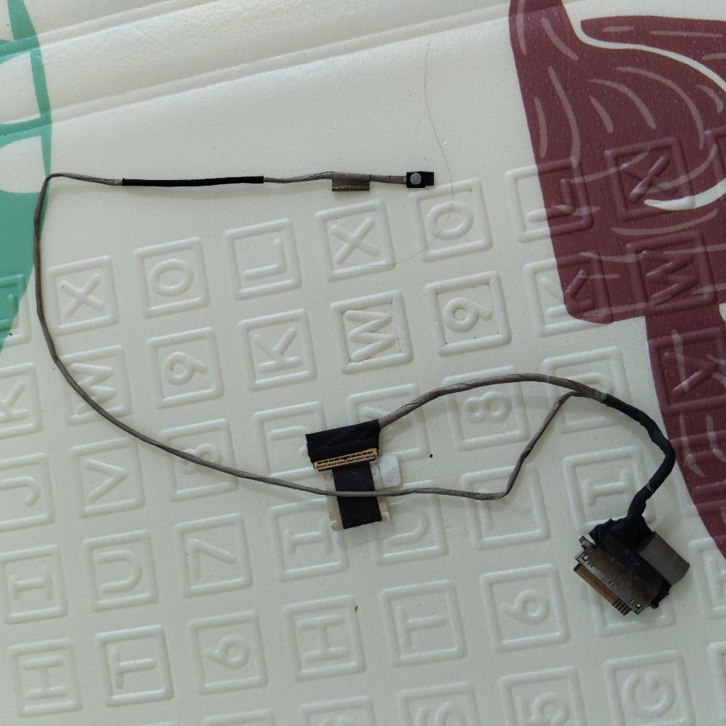 fleksibel flexsibel lcd laptop ACER Aspire E11 Es1-111-CUSA