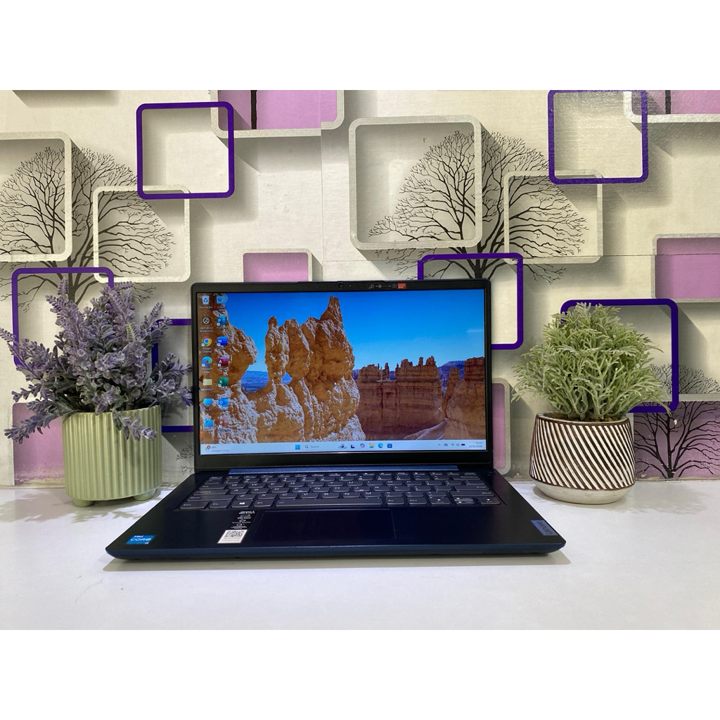 LENOVO  Ideapad  slim 3   (second)   Intel(R) core(TM) i3-1115G1