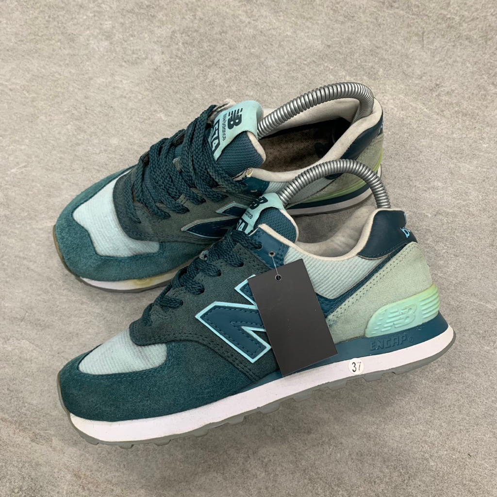 New Balance 574 Off Green