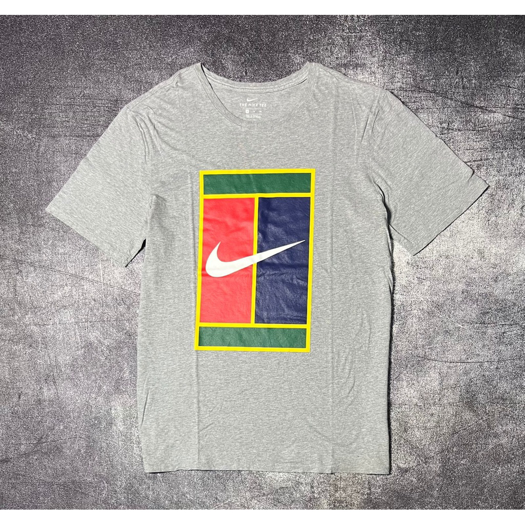 Kaos Nike Court