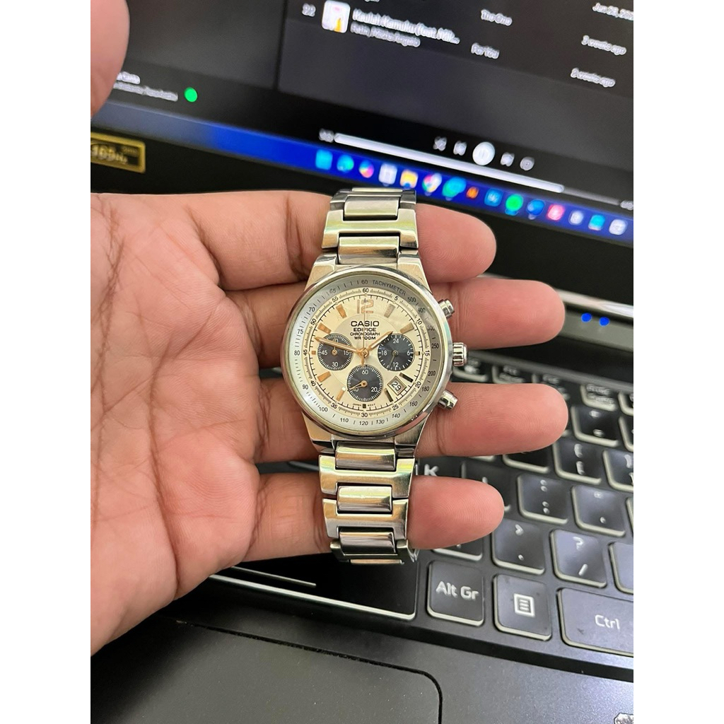 Casio Edifice Chronograph EF-500D-7AV