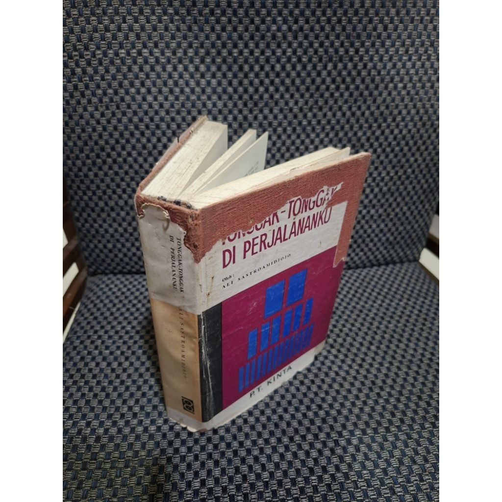 Tonggak-Tonggak di Perjalananku - Ali Sastroamidjojo