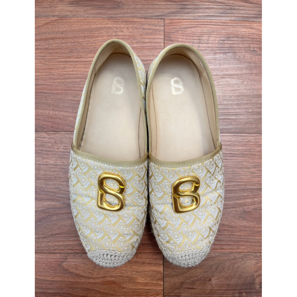 Preloved Buttonscarves Bimu Espadrilles