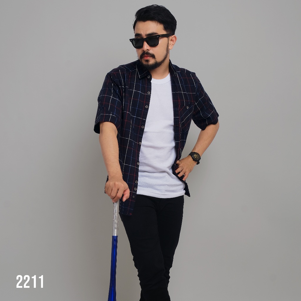 PAKAJI Kemeja Pria Flanel Pendek Premium Biru Dongker List Putih Merah 2211