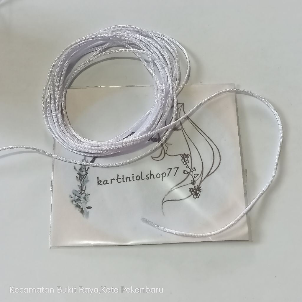Tali Satin 1mm Warna Putih