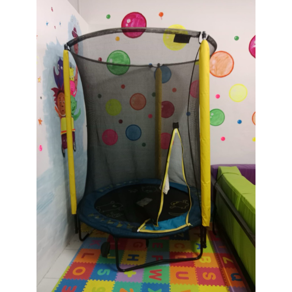 Trampolin playground Preloved