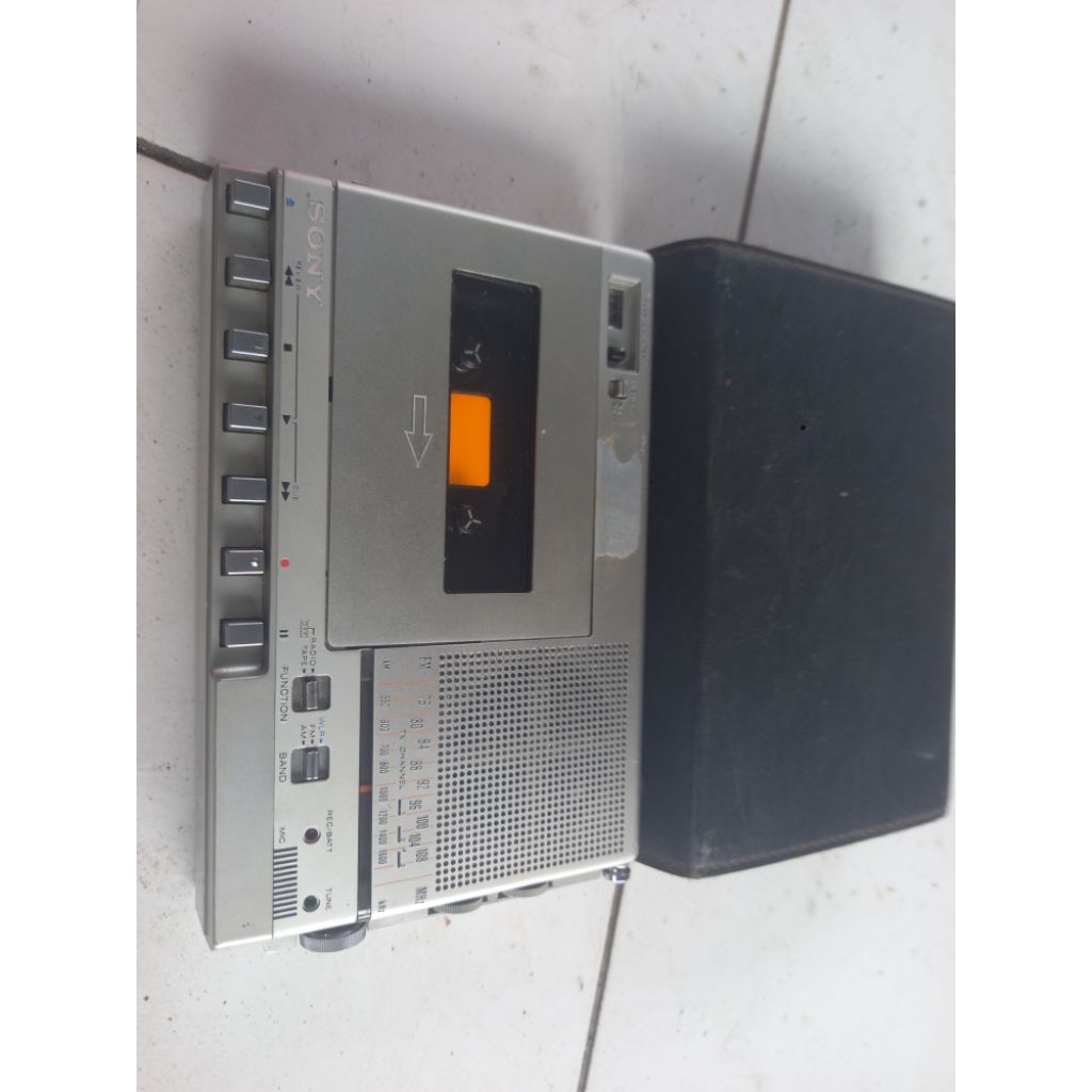 vintage SONY CFM-800 fm/am casette corder radio original Japan