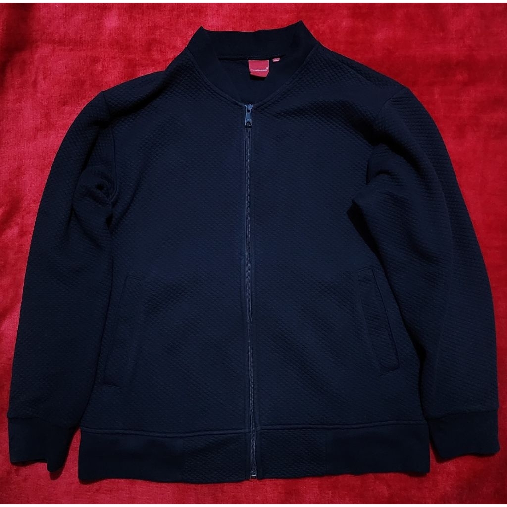 JAKET HUMAN GREATNESS