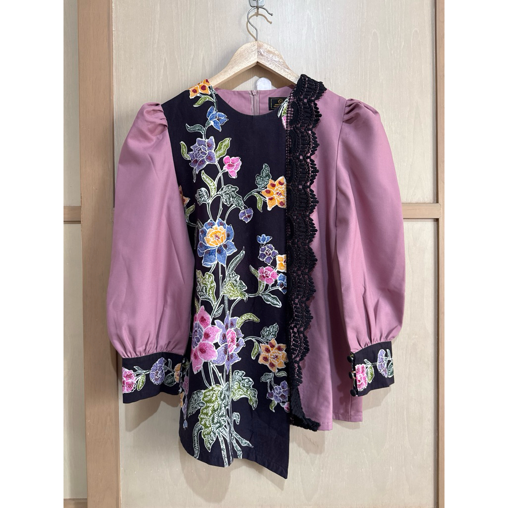 preloved atasan johanna batik