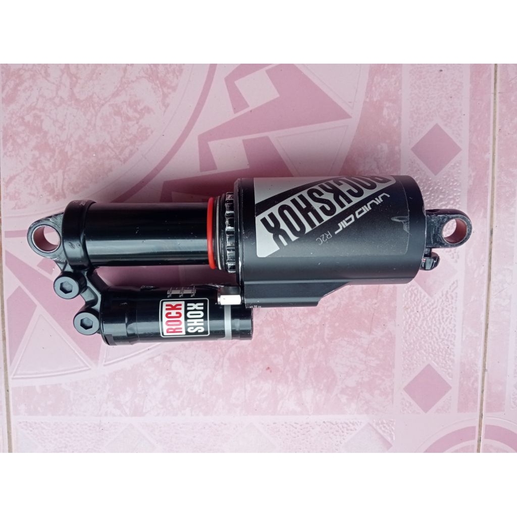 rearshock rockshox vivid air RC2