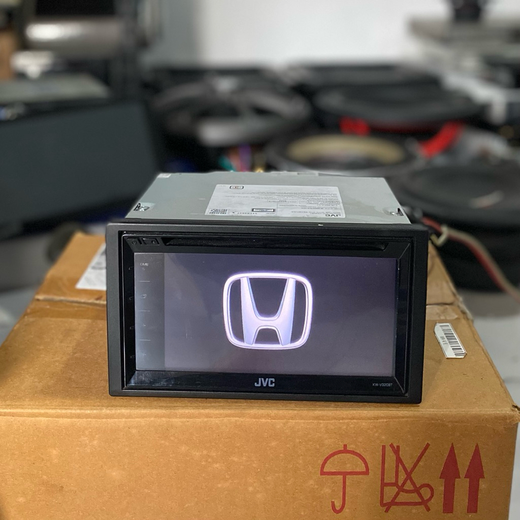 Head Unit Original Honda HRV Brand JVC