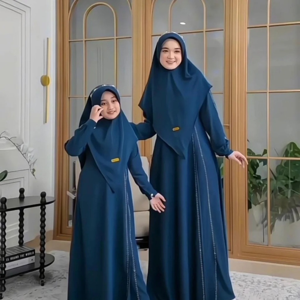 Kamila Gamis Couple Ibu dan Anak Set Hijab Mewah Wanita Muslim Syari Lebaran Model Terbaru 2026