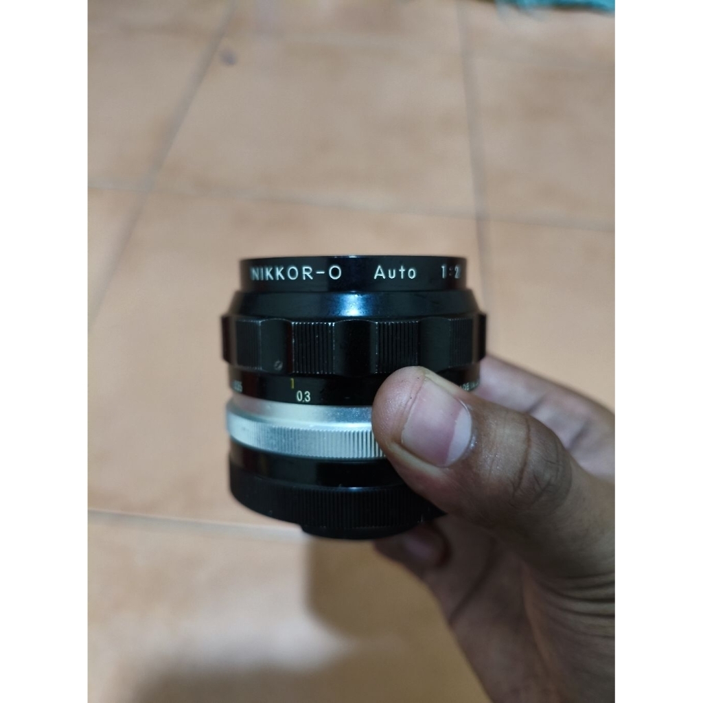 Lensa Manual Nikon Nikkor-O Auto 35mm f2 Pre Ai/Non Ai Mulus
